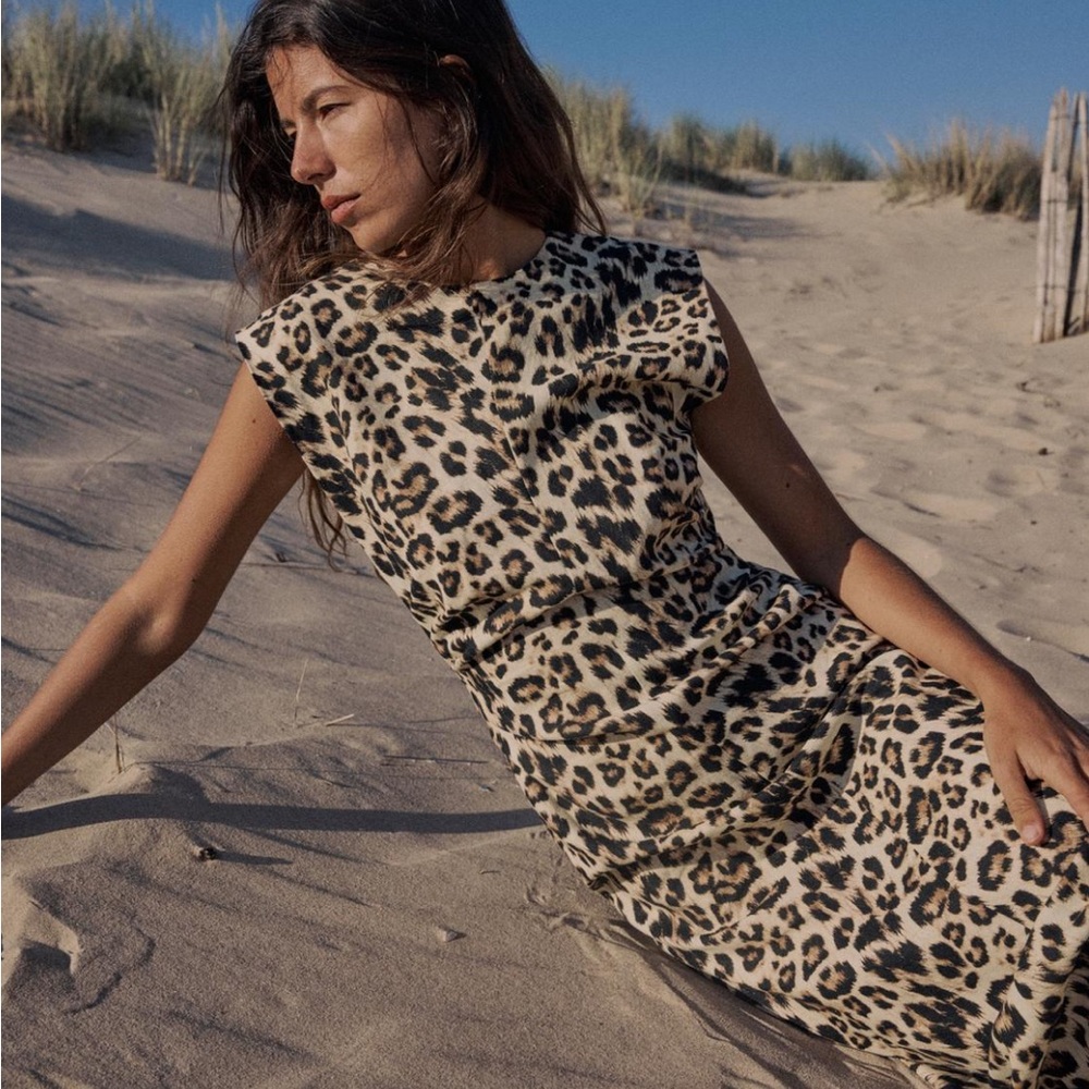 Leopard Print Sleeveless Dress